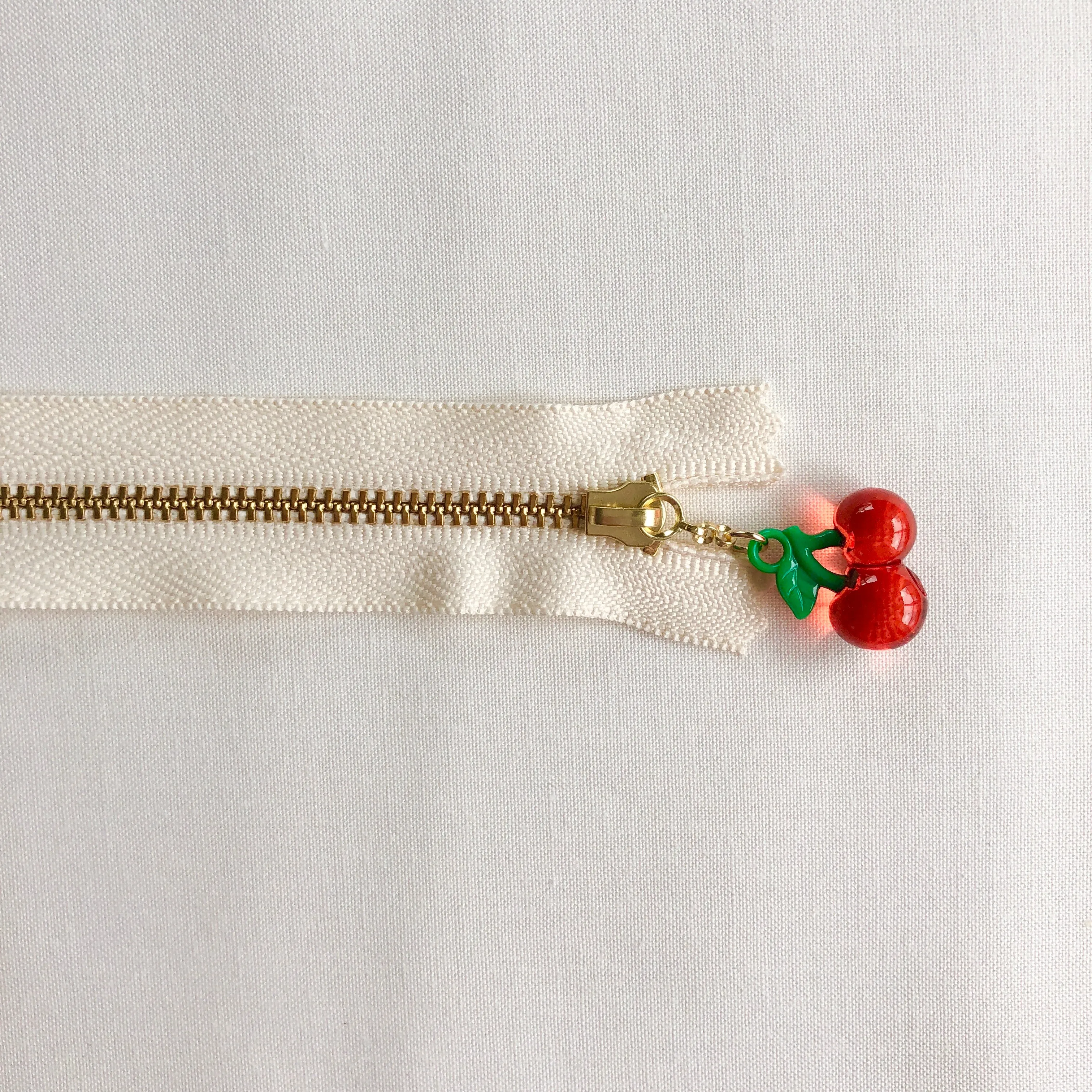 Cherry Fruit Zipper - Clear Red