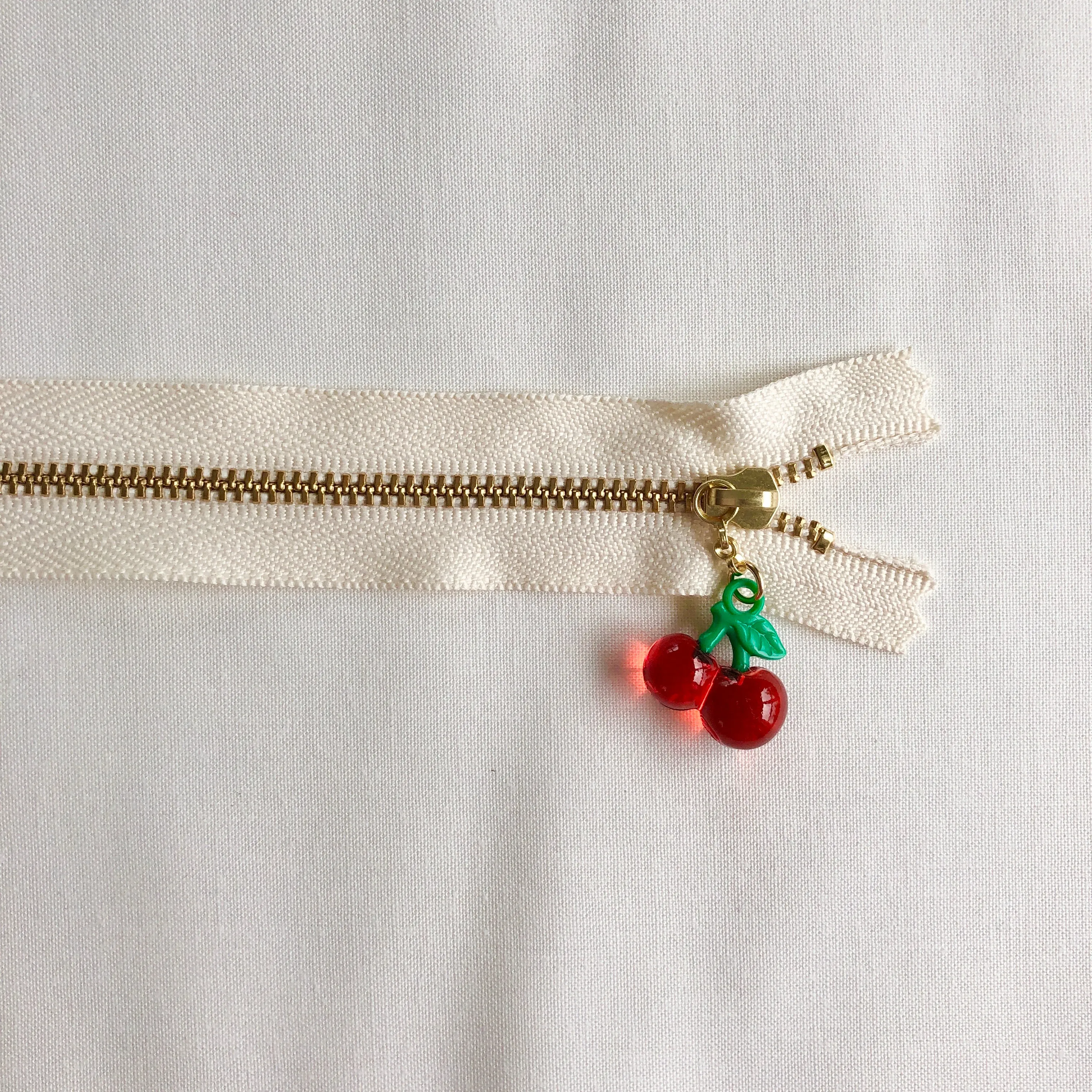Cherry Fruit Zipper - Clear Red