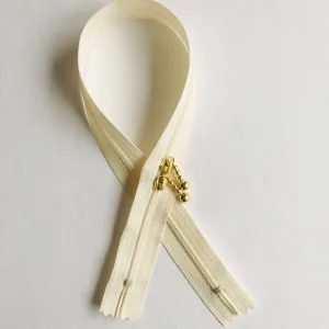Double Door Zipper - Off White