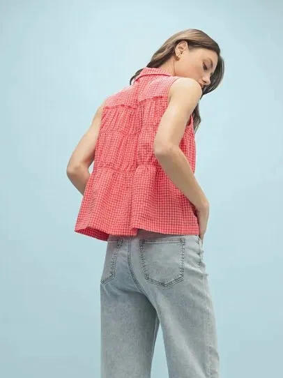 Gingham Sleeveless Shirt