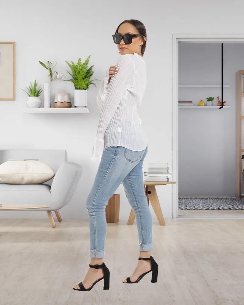 Ladies White Fit/Flare Sleeve Blouse
