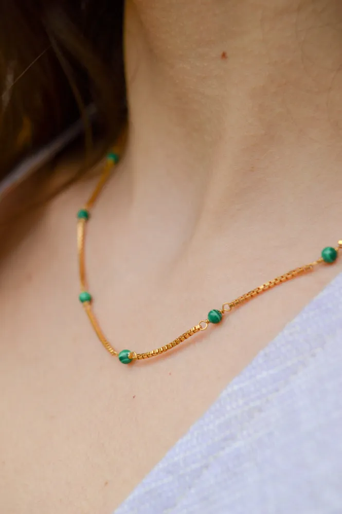 Shyla Venus Slim Malachite Necklace