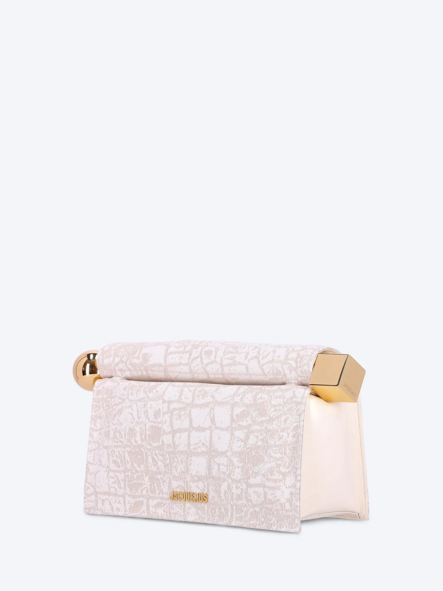 The Rond Carré clutch